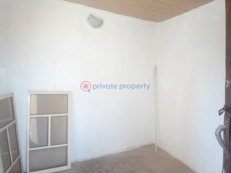 1 bedroom Flat & Apartment For Rent Estate Ogudu Lagos