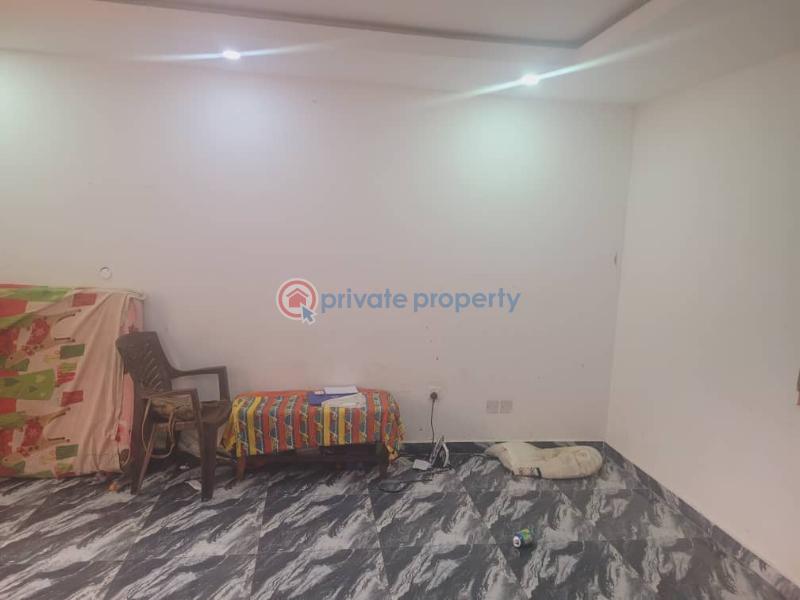 3 bedroom Shared Apartment For Rent Ikeja Lagos - 1