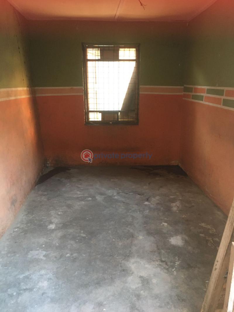 1 bedroom Flat & Apartment For Rent Jibowu Yaba Lagos