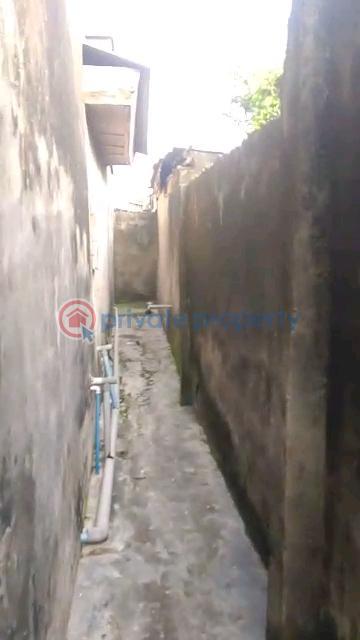 3 bedroom House For Sale Off Meiran Abule Egba Lagos - 4