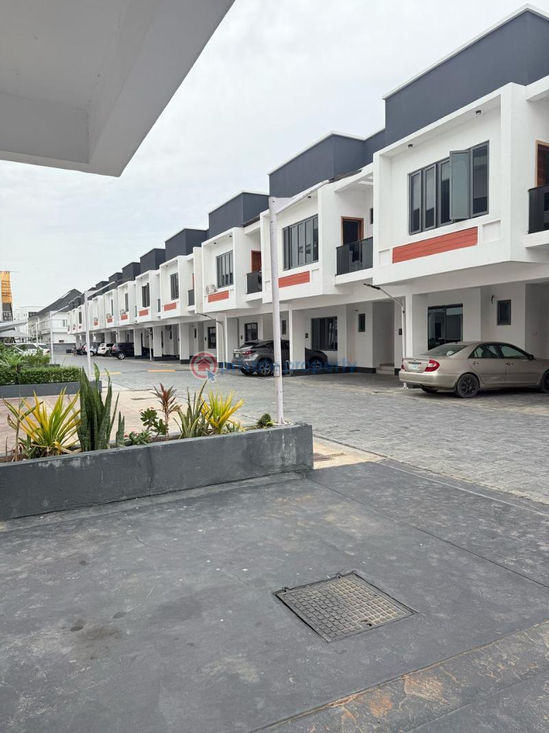 4 bedroom Detached Duplex For Rent Ikota Villa Lekki Phase 2 Lagos - 0