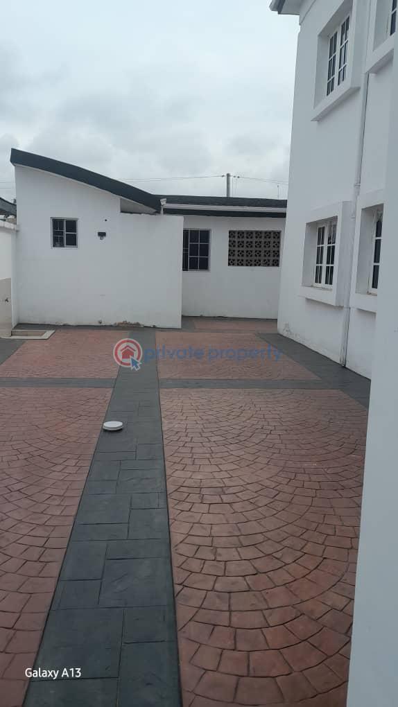 1 bedroom Self Contain For Rent Mende Maryland Lagos - 0