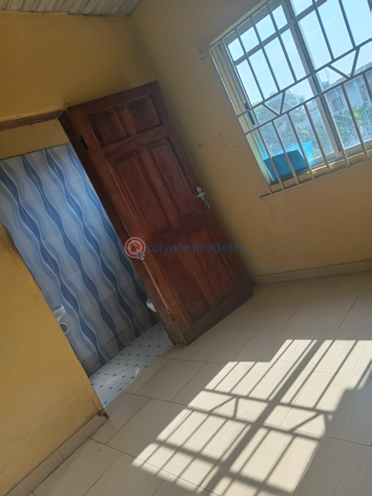 2 bedroom Flat & Apartment For Rent Abule Ijesha  Yaba Lagos - 1