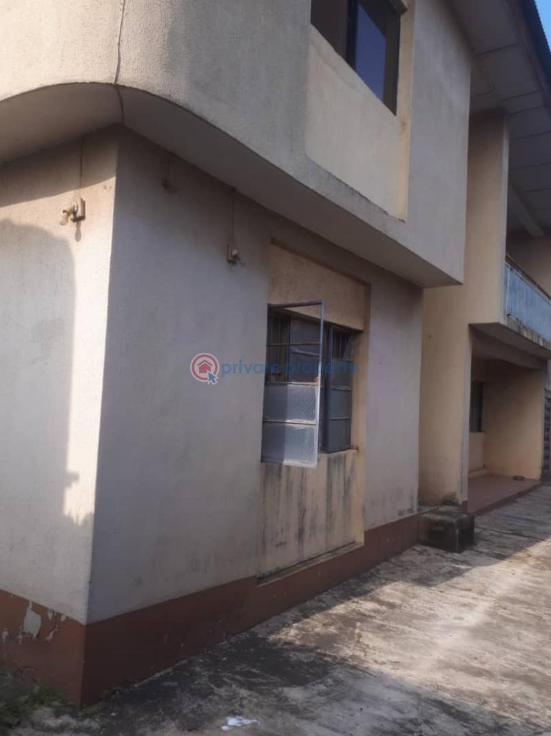 3 bedroom Block Of Flats For Sale Off Ijegun, Ikotun Road Ijegun Ikotun/Igando Lagos - 3