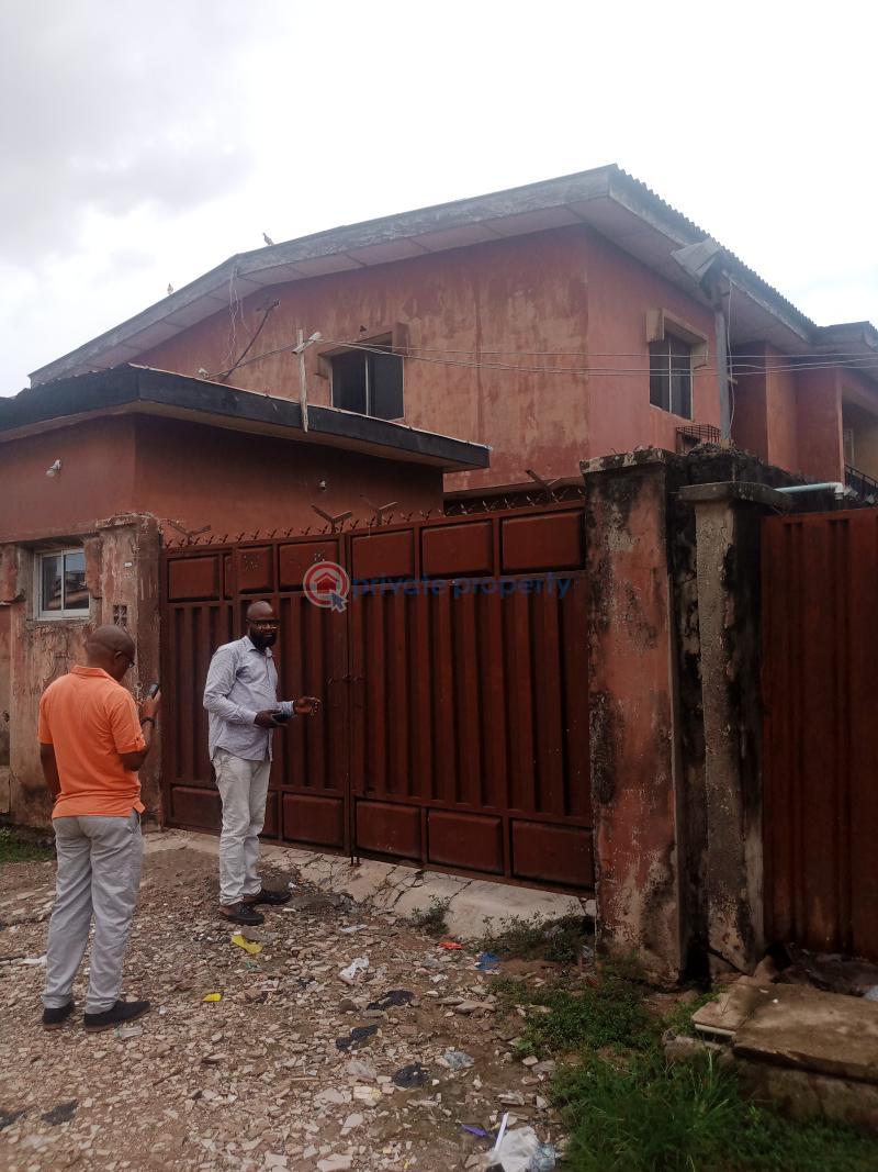 3 bedroom House For Sale Agbado Road Ijaiye Agege Lagos - 3