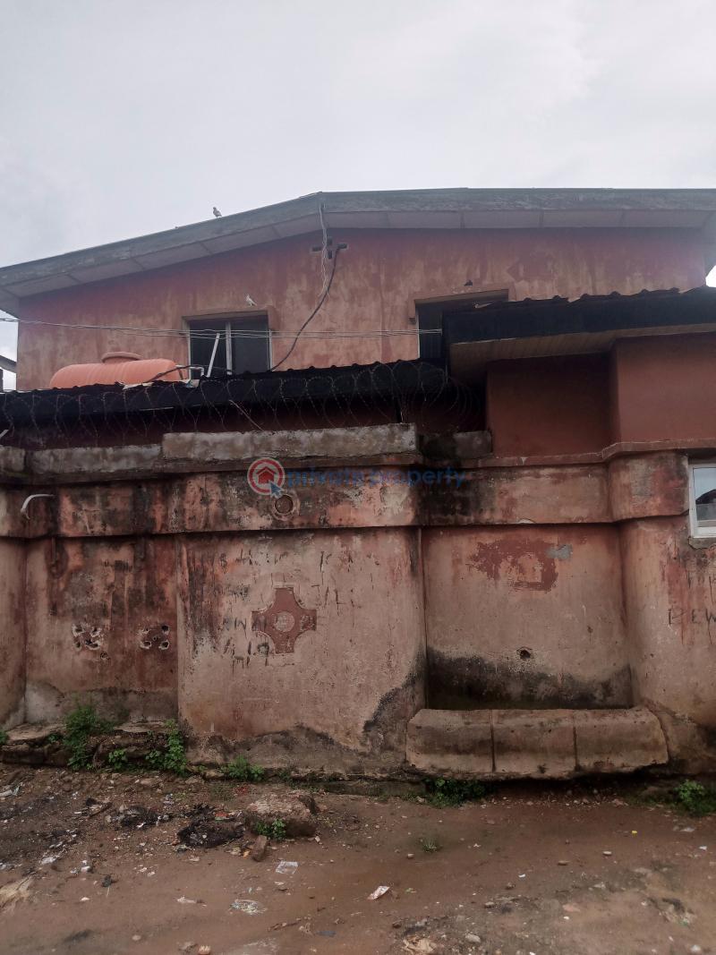 3 bedroom House For Sale Agbado Road Ijaiye Agege Lagos - 4