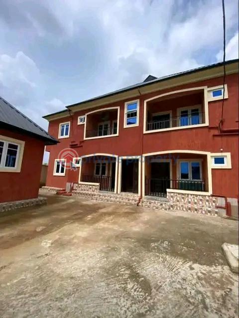 2 bedroom Flat & Apartment For Rent Ikot Akpan Abia Uyo Akwa Ibom - 0
