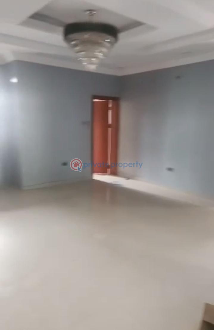 3 bedroom House For Rent Sabo Yaba Lagos - 0