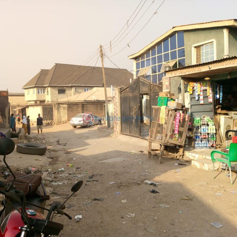 For sale Industrial Land Iya Metta Food Canteen Area, Bodija Market