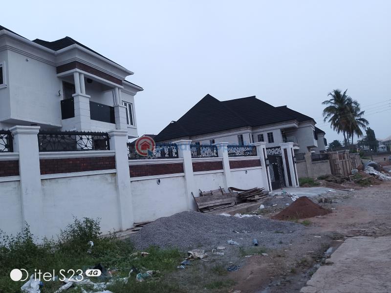 Land For Sale White & Gold Gate Sharp Corner Oluyole Estate Oluyole Estate Ibadan Oyo - 9