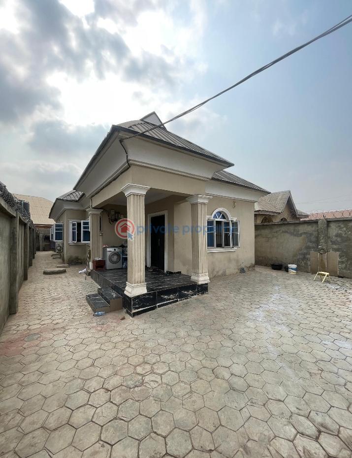 Detached Bungalow For Sale Iyana Olopa Akobo Ibadan Akobo Ibadan Oyo - 5