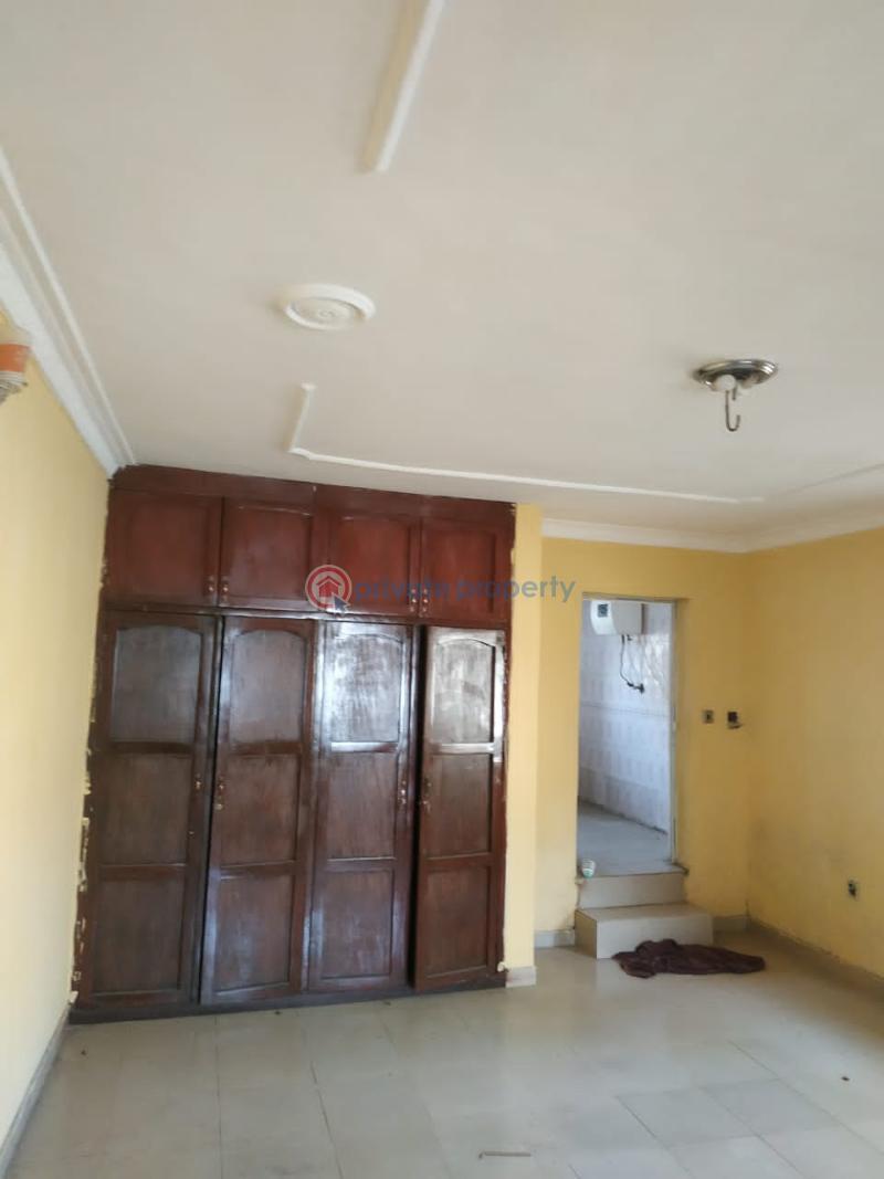 For rent 2 bedroom House Golden Gate Oluyole Oluyole Estate Ibadan Oyo (PID 6PBGWA) Private