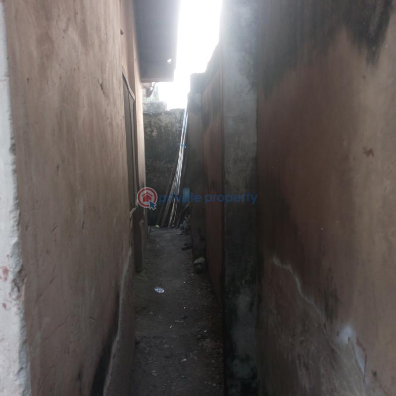 Block Of Flats For Sale Close To Beckley Estate Oko Oba Agege Lagos - 3