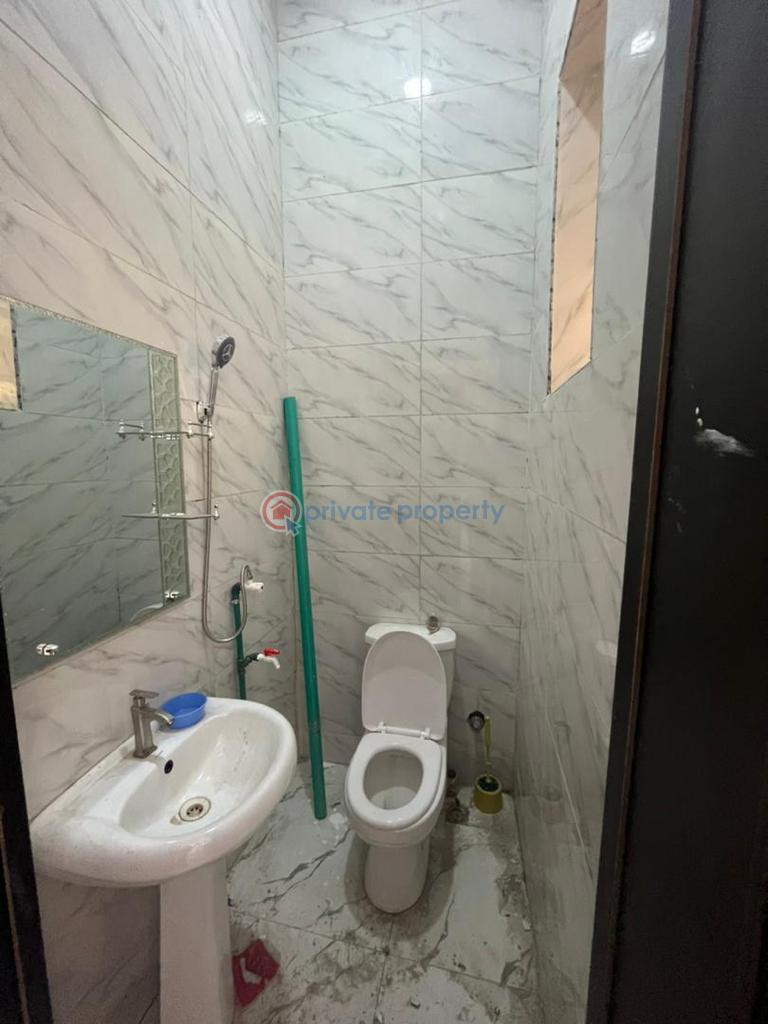 For rent Flat & Apartment Grace Court, Orchid Road Eleganza Bustop
