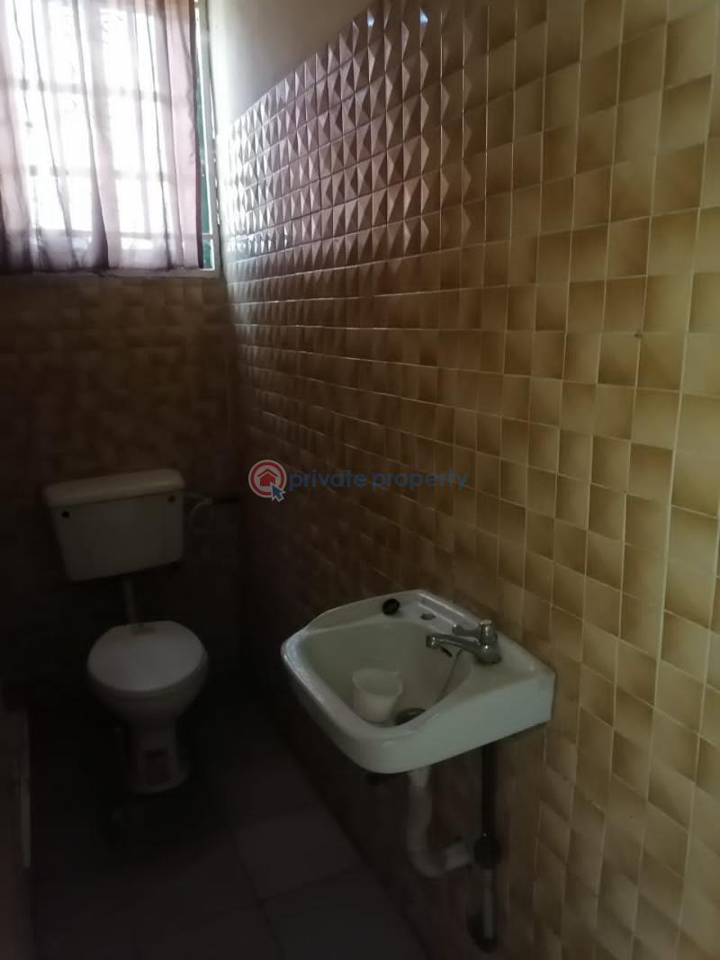 3 bedroom House For Rent Arapaja Estate, Off 7up. Ibadan Oyo - 18
