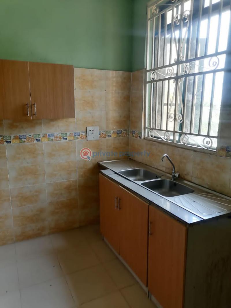 3 bedroom House For Rent Arapaja Estate, Off 7up. Ibadan Oyo - 15