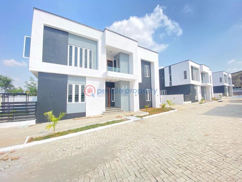 4 bedroom House For Sale Carlton Gate Estate Ibadan Oyo - 9