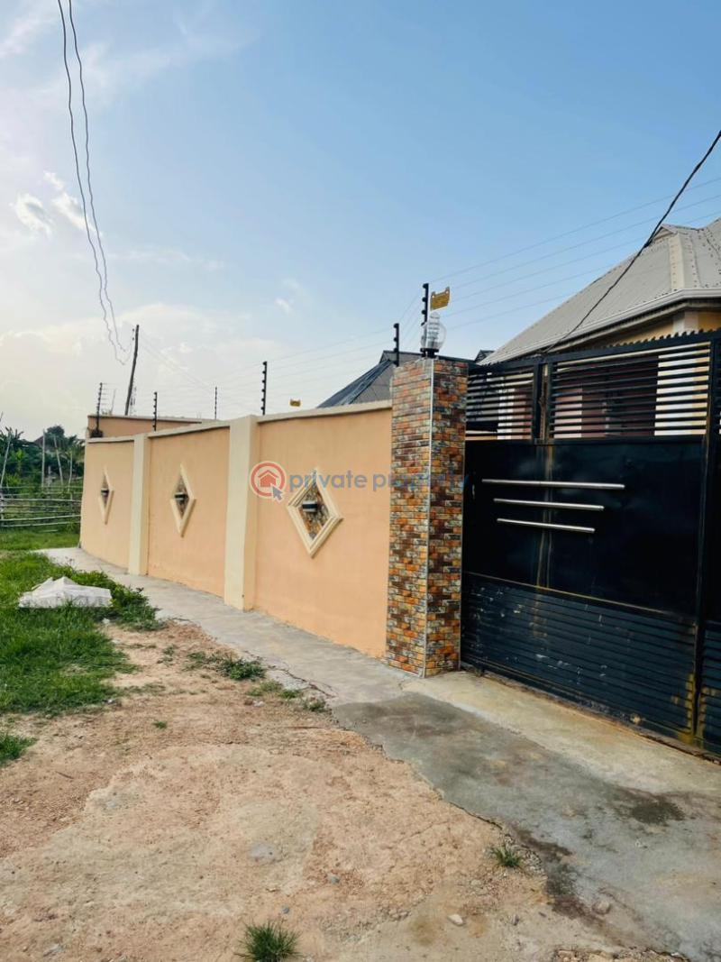 3 bedroom Detached Bungalow For Sale Ajobo Ojoo Ibadan Oyo - 8