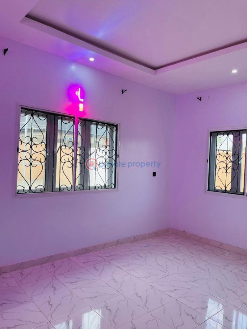 3 bedroom Detached Bungalow For Sale Ajobo Ojoo Ibadan Oyo - 4