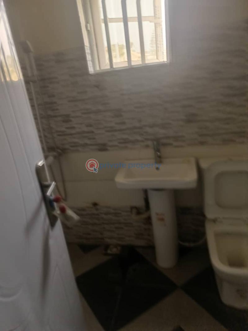 4 bedroom Detached Duplex For Sale Ginger Close, Palm Avenue, Sharp Corner (community) Oluyole Estate Ibadan Oyo - 1