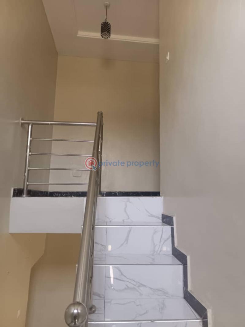 4 bedroom Detached Duplex For Sale Ginger Close, Palm Avenue, Sharp Corner (community) Oluyole Estate Ibadan Oyo - 0