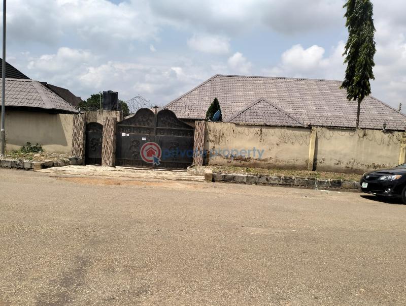 For sale House Oba Ile Housing Estate Ondo area (PID 4PABSJ
