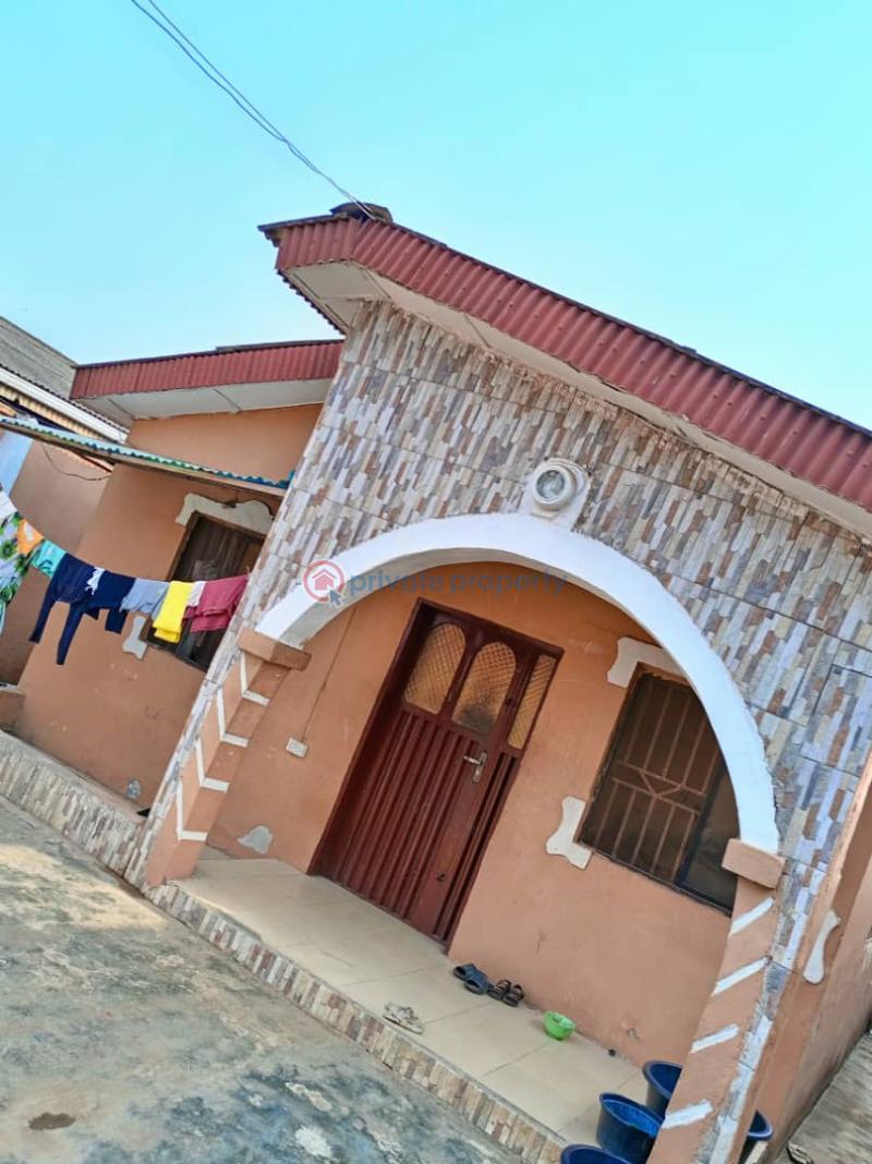 House For Sale Command Abule Egba Agege Lagos - 1