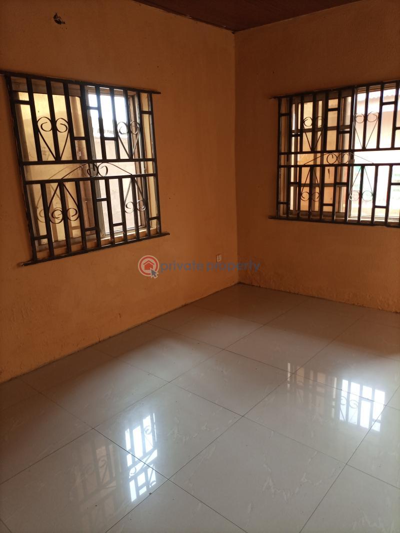 For rent 1 bedroom Flat & Apartment Aro Lambo, Oke Aro, Via Iju Ishaga, IjuIshaga Agege Lagos