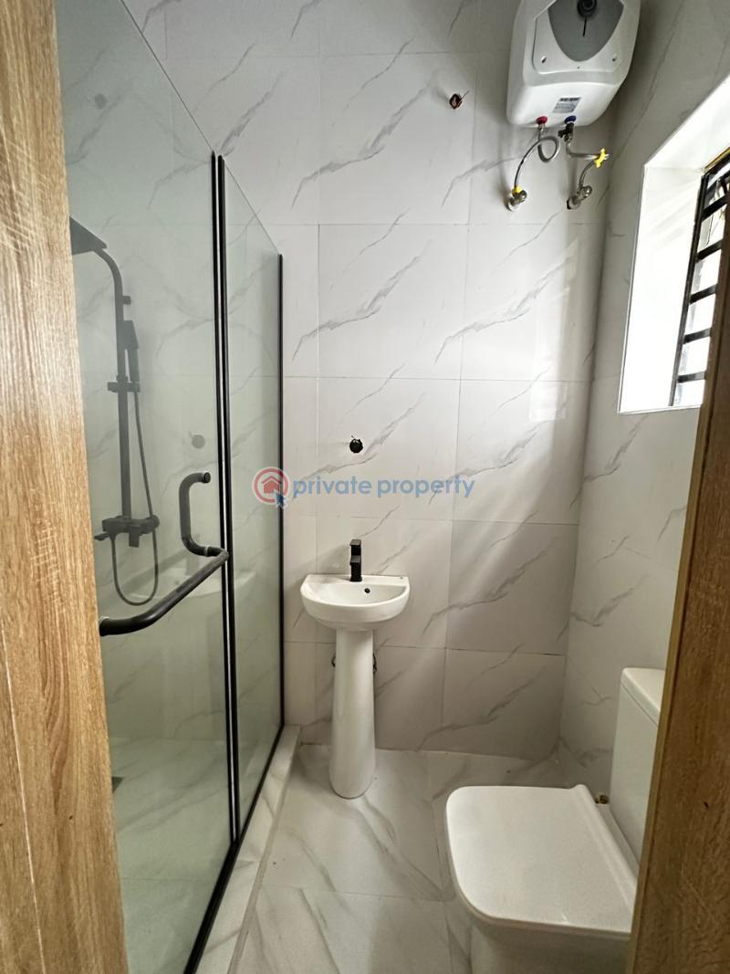 5 bedroom Detached Duplex For Sale Lekki Lagos Osapa Osapa London Lekki Lagos - 5