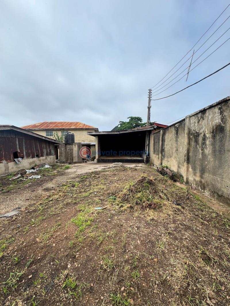 Warehouse For Sale Olaogun, Old Ife Road, Along Agodi Gra. Agodi Ibadan Oyo - 10