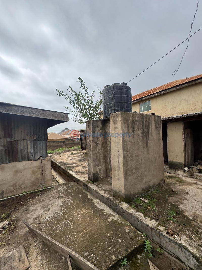 Warehouse For Sale Olaogun, Old Ife Road, Along Agodi Gra. Agodi Ibadan Oyo - 8