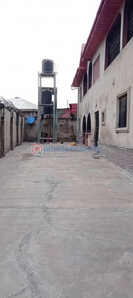 3 bedroom House For Rent Adetokun, Ologuneru Ibadan Oyo - 5