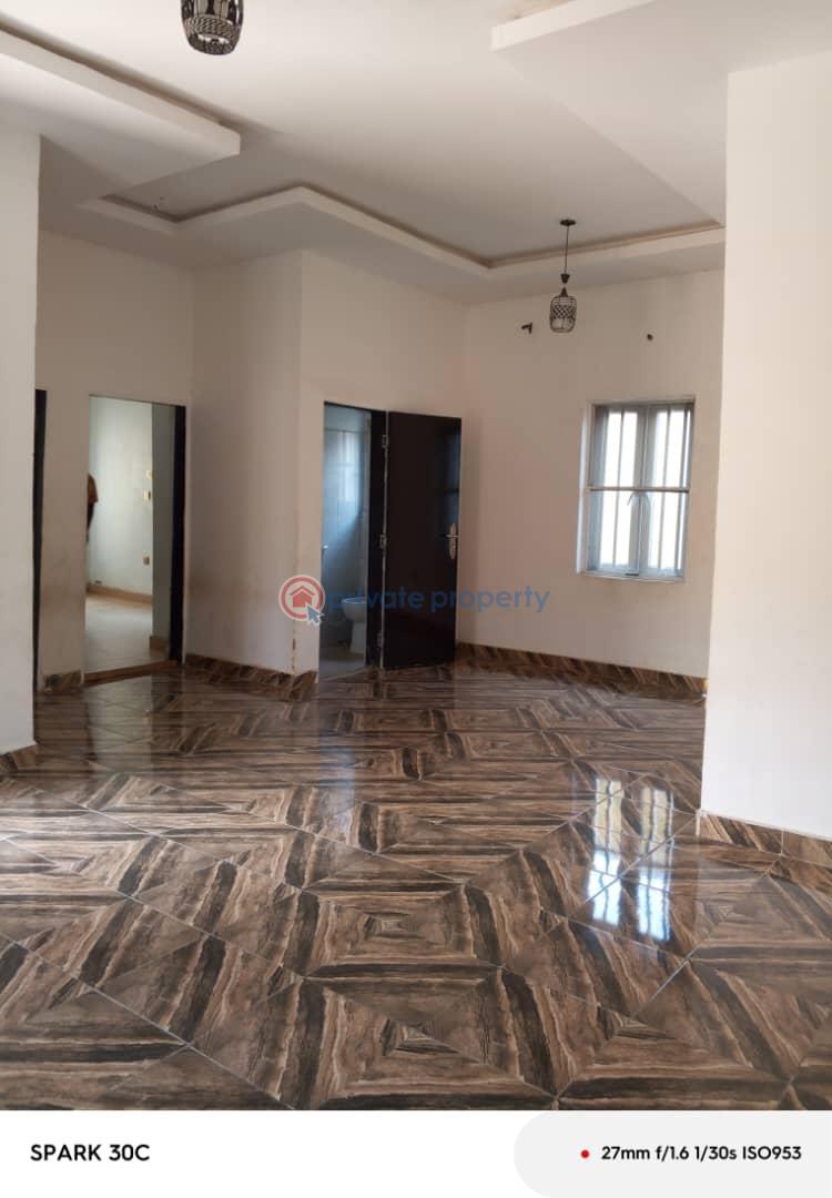 2 bedroom House For Rent Opposite Omole Phase 1 Ojodu Lagos - 2