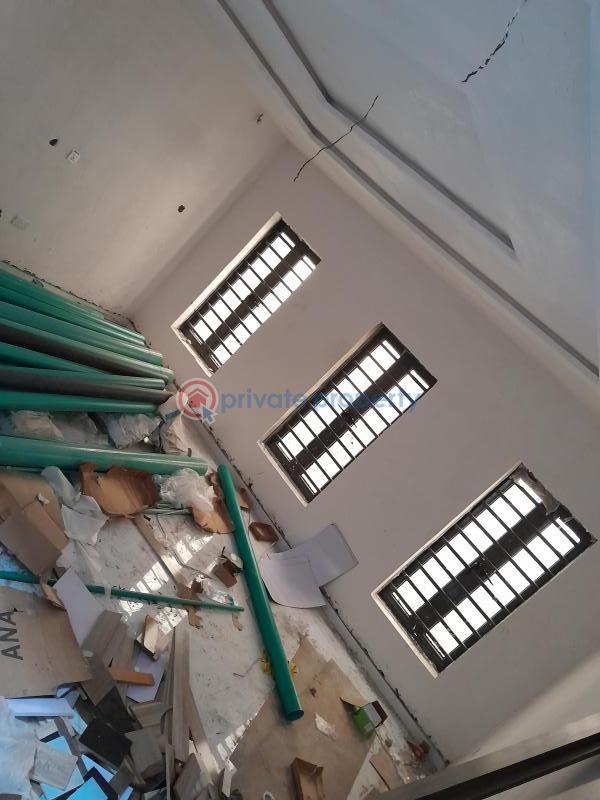 6 bedroom House For Sale Old Bodija Estate Ibadan Oyo - 2