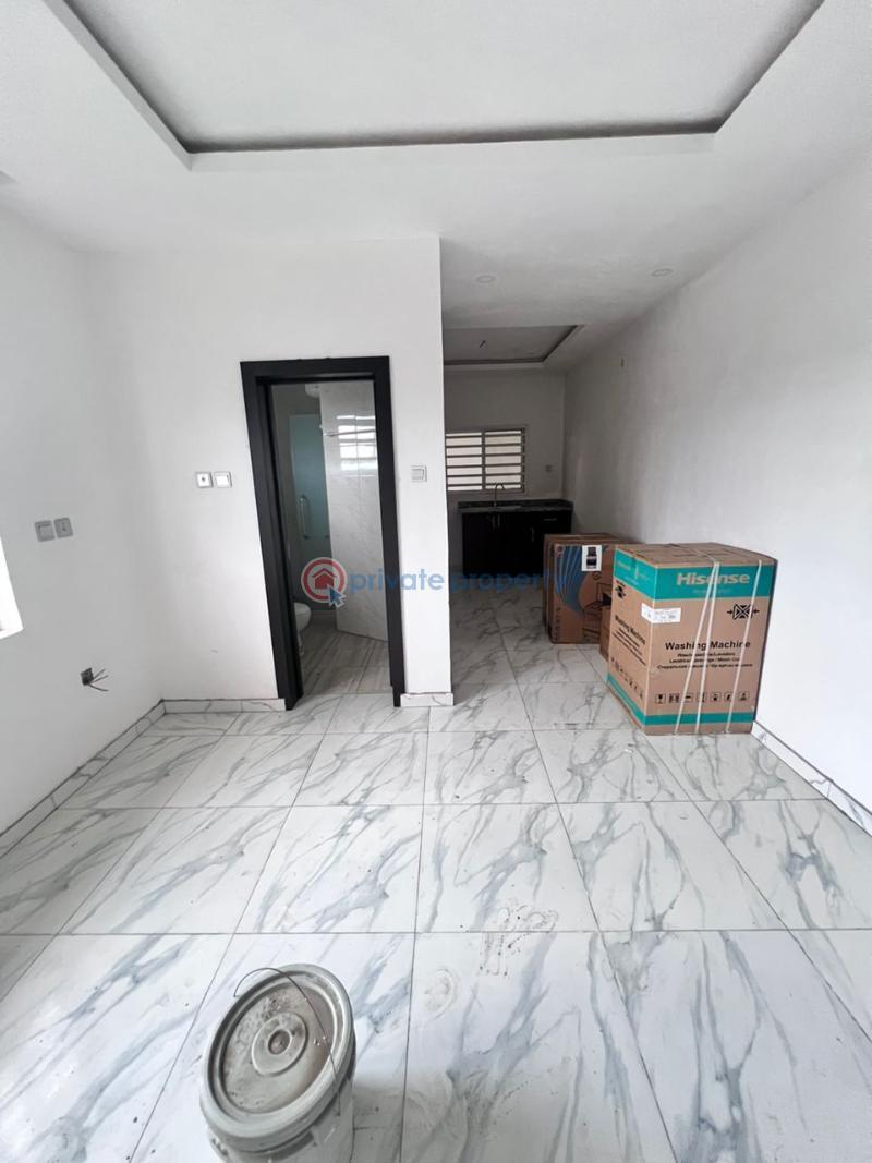 2 bedroom Block Of Flats For Sale Off Abraham Adesanya Abraham Adesanya Ajah Lagos - 4