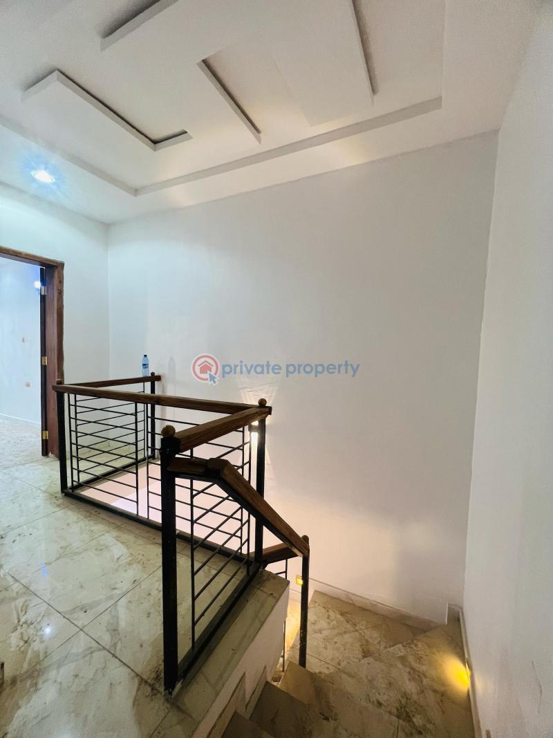 3 bedroom Semi detached Duplex For Sale Omole Phase 2 Ojodu Lagos - 5