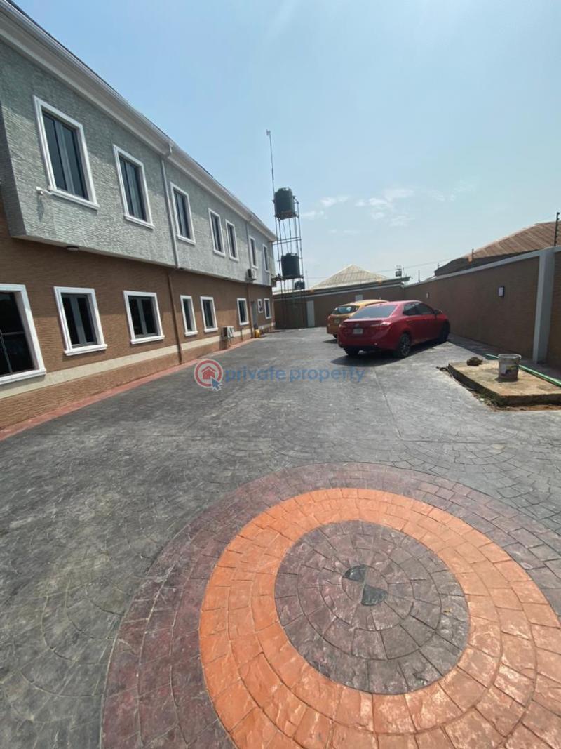 1 bedroom Flat & Apartment For Rent Palmgroove Shomolu Lagos - 3