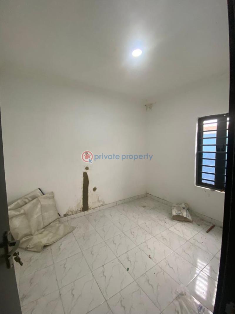 1 bedroom Flat & Apartment For Rent Fola Agoro Yaba Lagos - 4