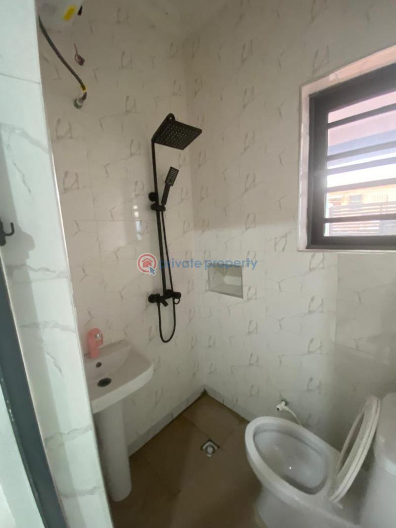 1 bedroom Flat & Apartment For Rent Fola Agoro Yaba Lagos - 5