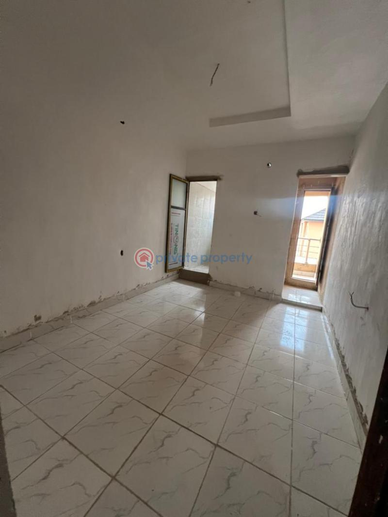 Self Contain For Rent Onipanu Shomolu Lagos - 0