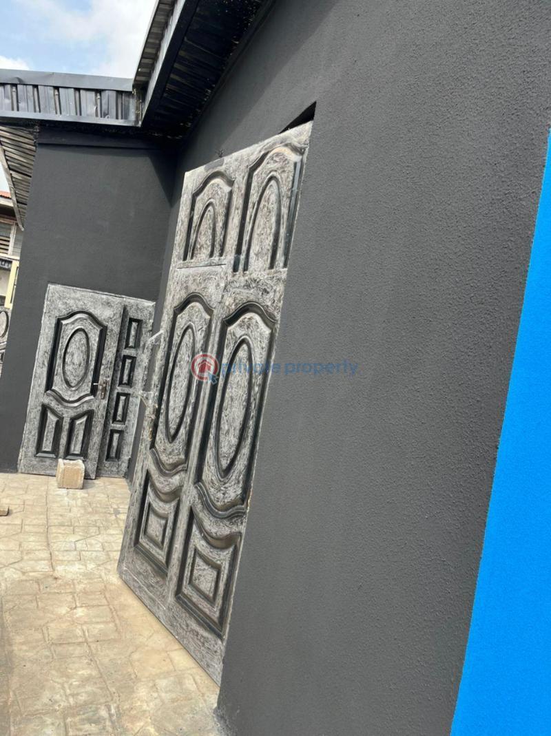 Commercial Property For Sale Imolefalafia Road, Oke Ado Ibadan Oyo - 5