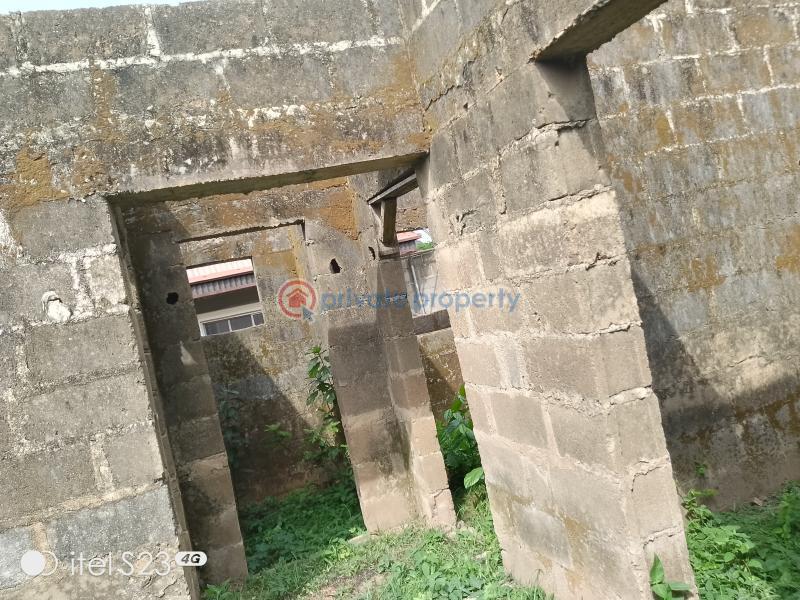 4 bedroom Detached Bungalow For Sale Asaka Area Of Elebu Akala Express Ibadan Oyo - 7