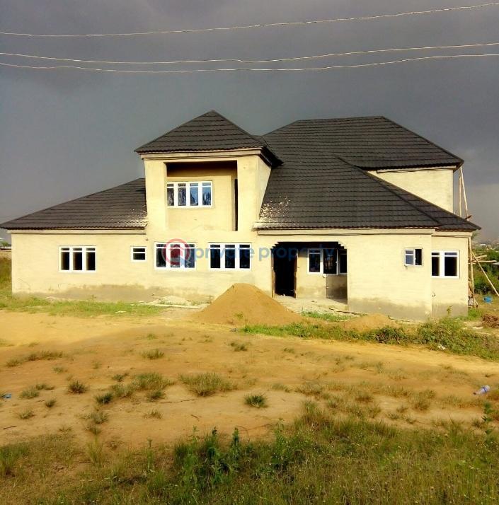 Semi detached Duplex For Sale Akala Express Ibadan Oyo