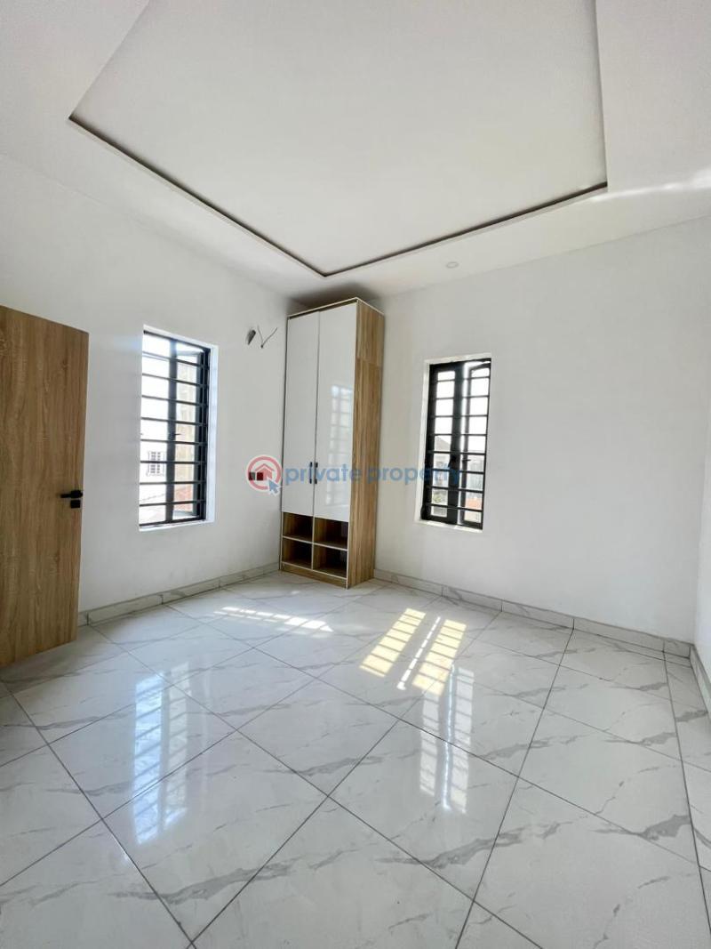 3 bedroom Block Of Flats For Rent Few Minutes Drive From Berger ,easy Access To Island Arepo Lagos Extension Ogun - 1