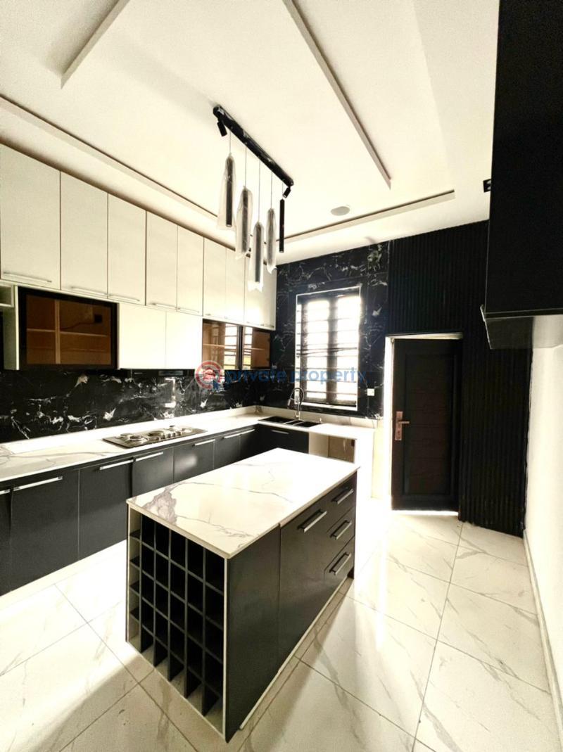 4 bedroom Detached Duplex For Sale Ikota Lekki Lagos - 5