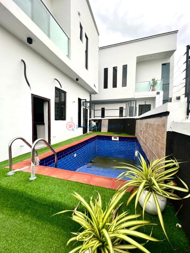 4 bedroom Detached Duplex For Sale Ikota Lekki Lagos - 3