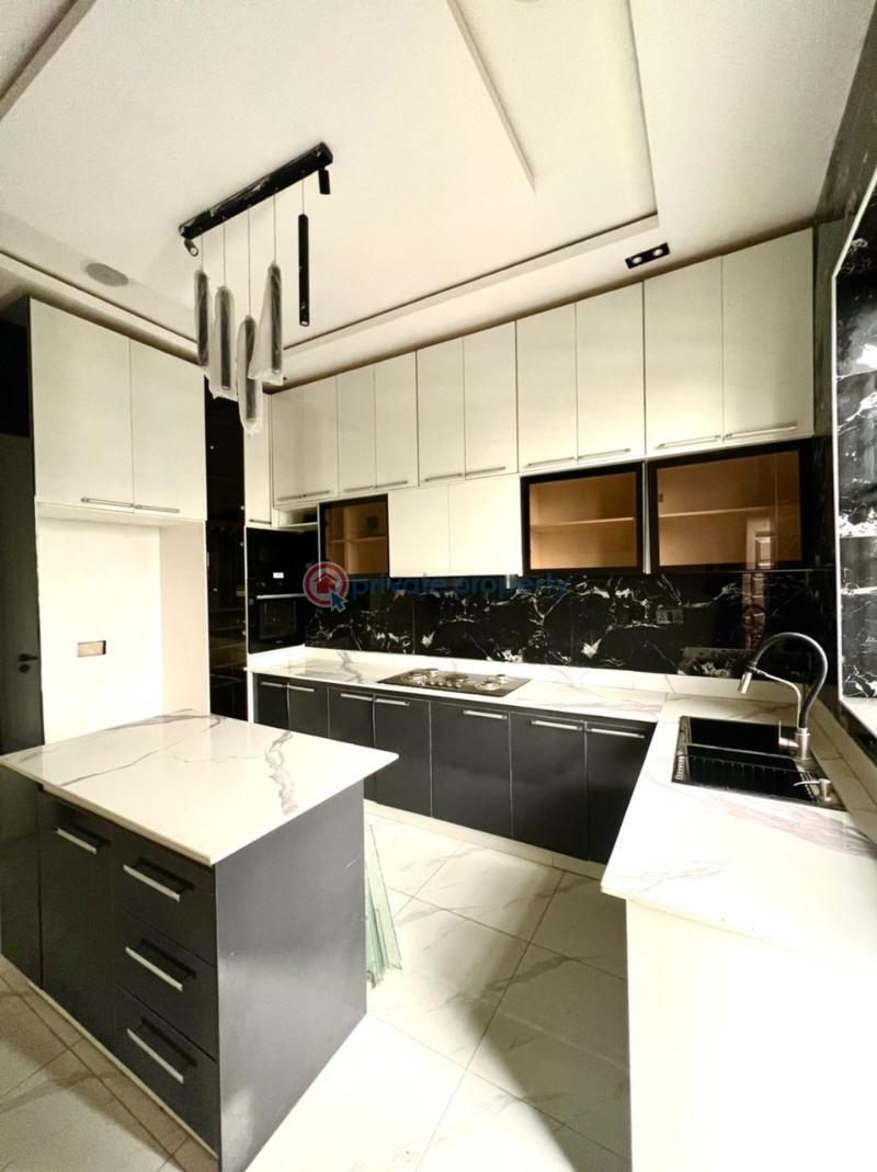 4 bedroom Detached Duplex For Sale Ikota Lekki Lagos - 4