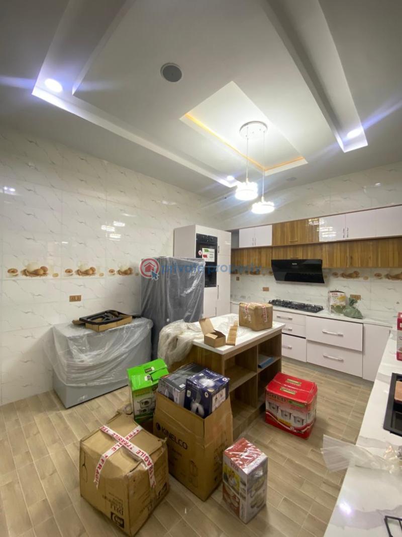5 bedroom Detached Duplex For Sale Osapa London Lekki Lagos - 5