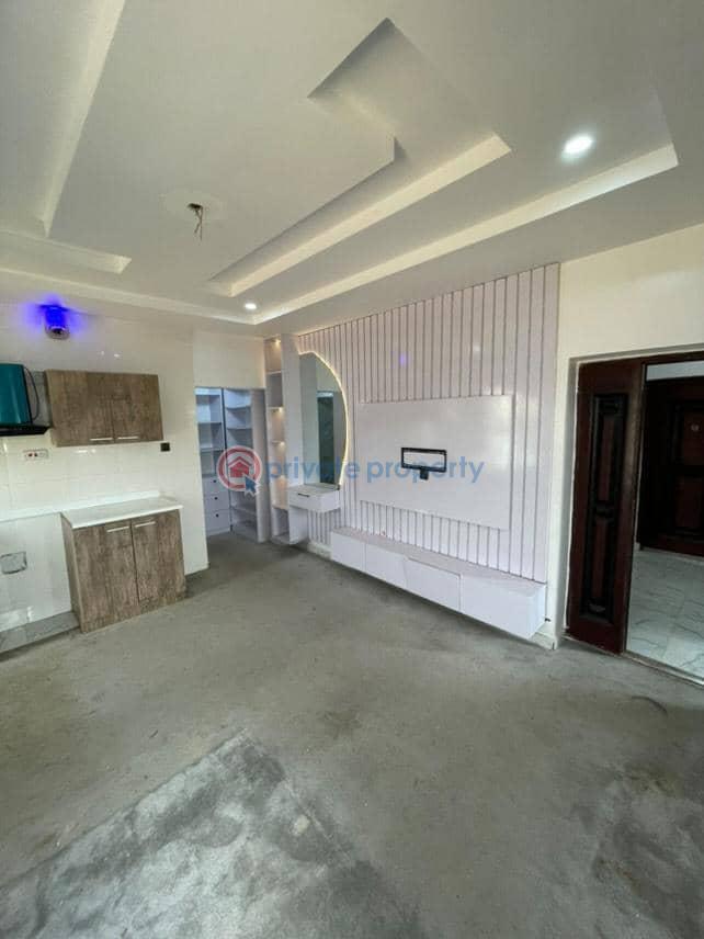 1 bedroom Self Contain For Rent Ologolo Lekki Lagos - 5