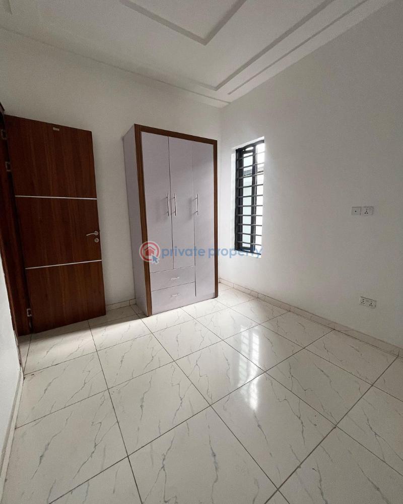 4 bedroom House For Sale Agungi Lekki Lagos - 1